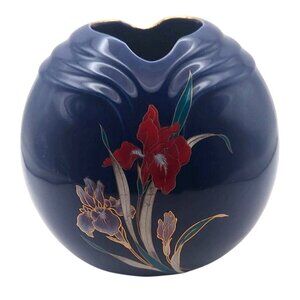Vintage Porcelain Fine China Blue Round Floral Ribbed Vase Iris Japan